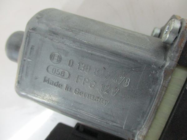 Motor vidro frente direito RENAULT Megane III (BZ0_)