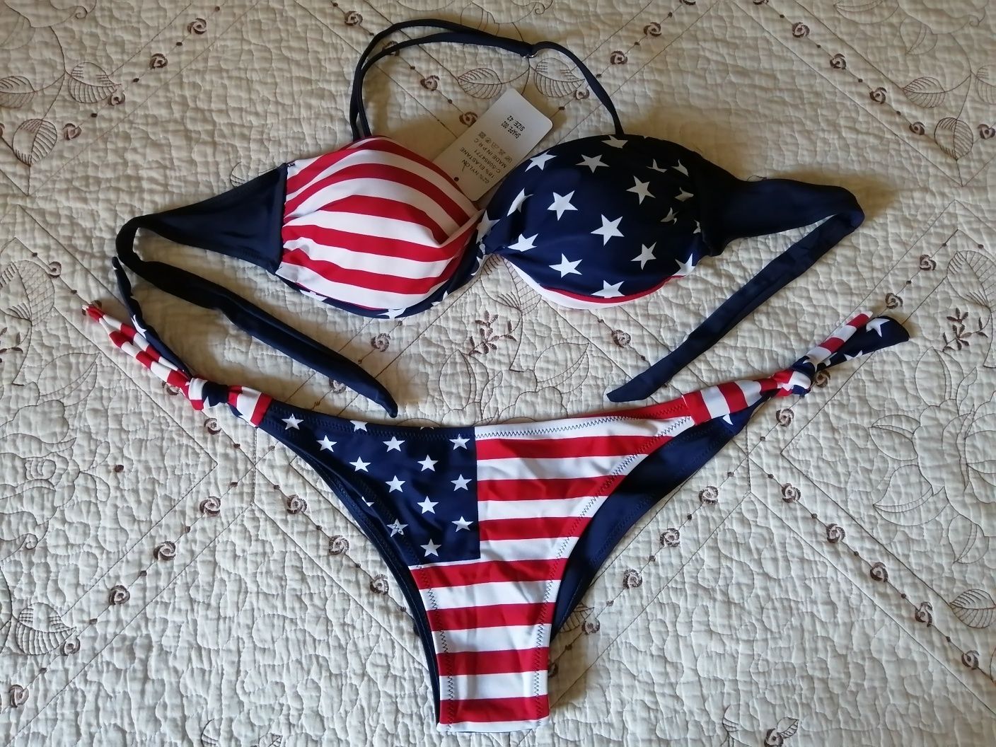 Vendo Bikini tamanho S, novo