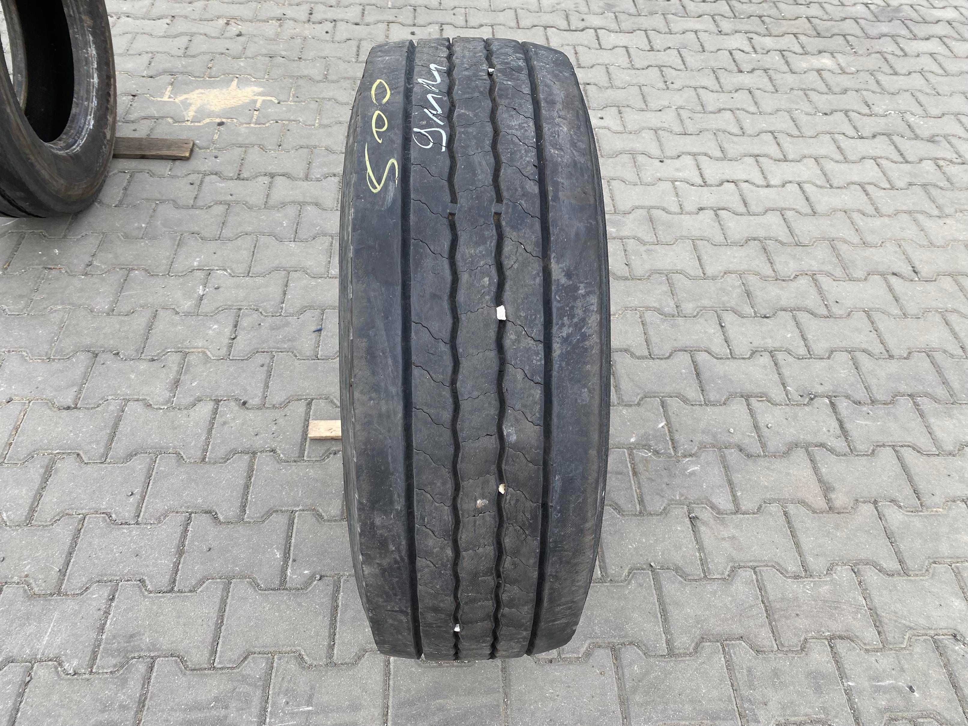 Opona 305/70R19.5 HANKOOK SMART FLEX AH35 Przód 9mm