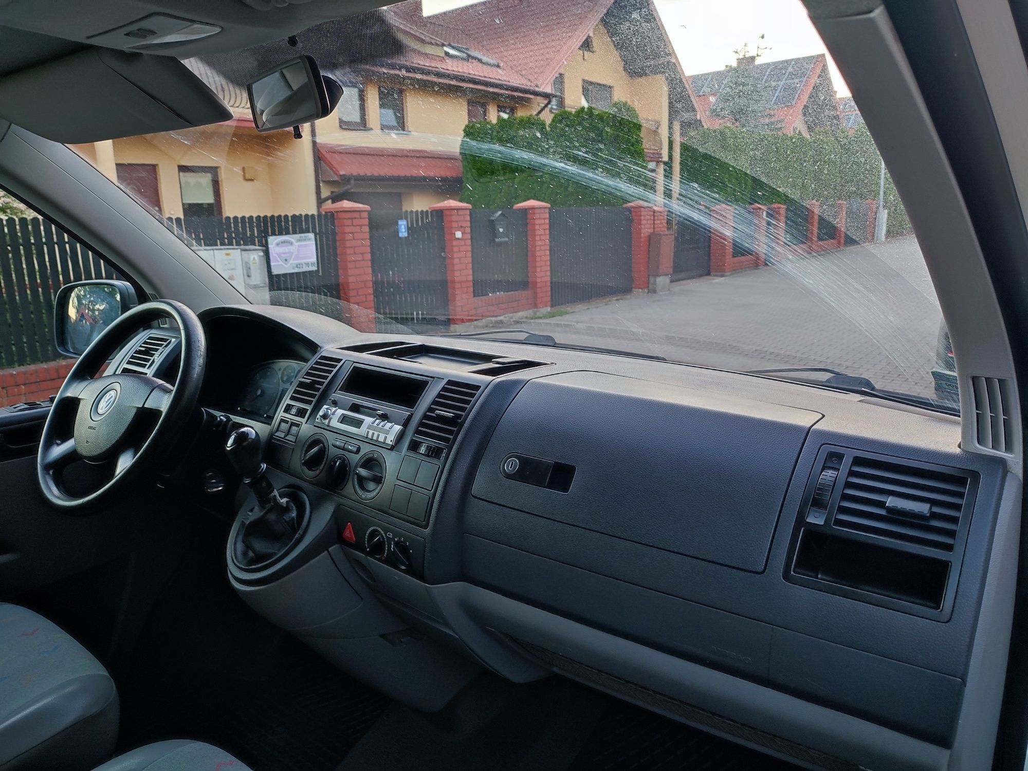 VW Transporter T5, 9 osobowy