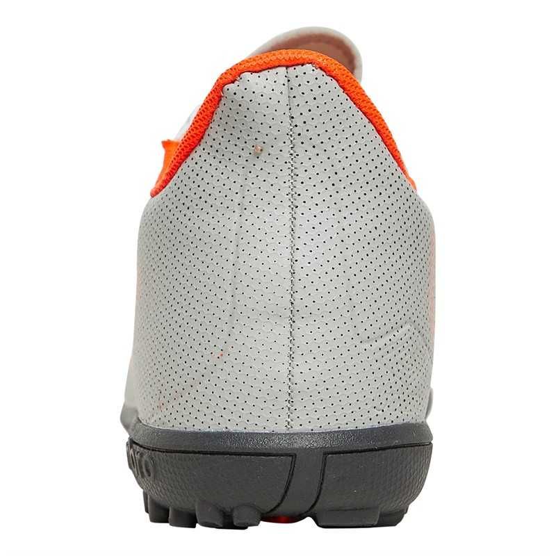 Nowe Umbro buty piłkarskie turfy
Velocita Matrix 1.0 TF