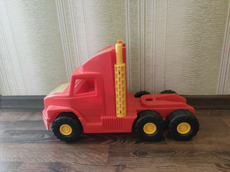 Велика пожарна машина wader