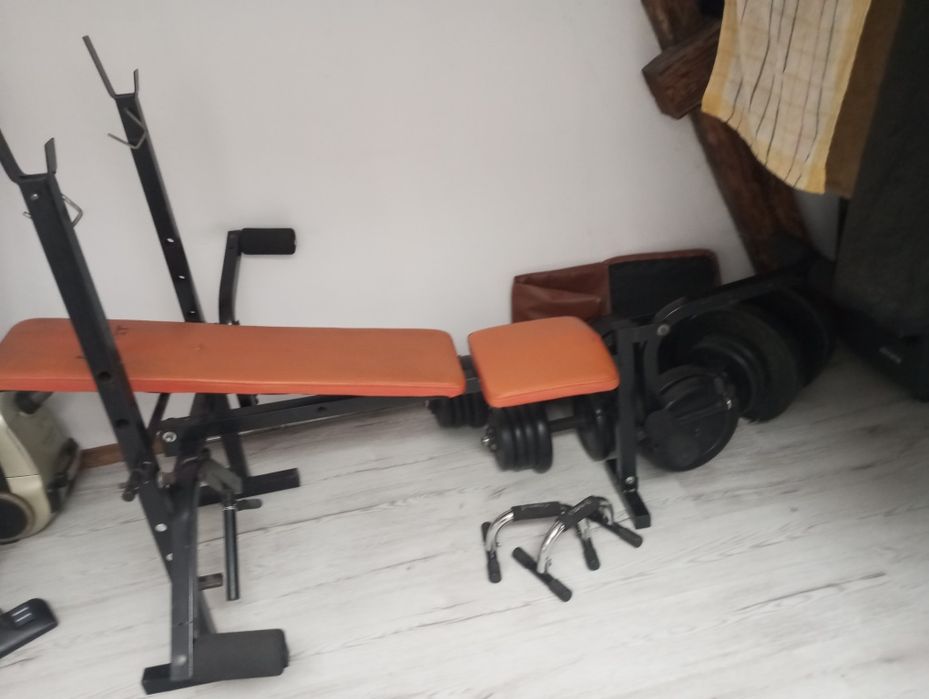 Sprzedam siłownia fitness bardzo dobrzem stanie.