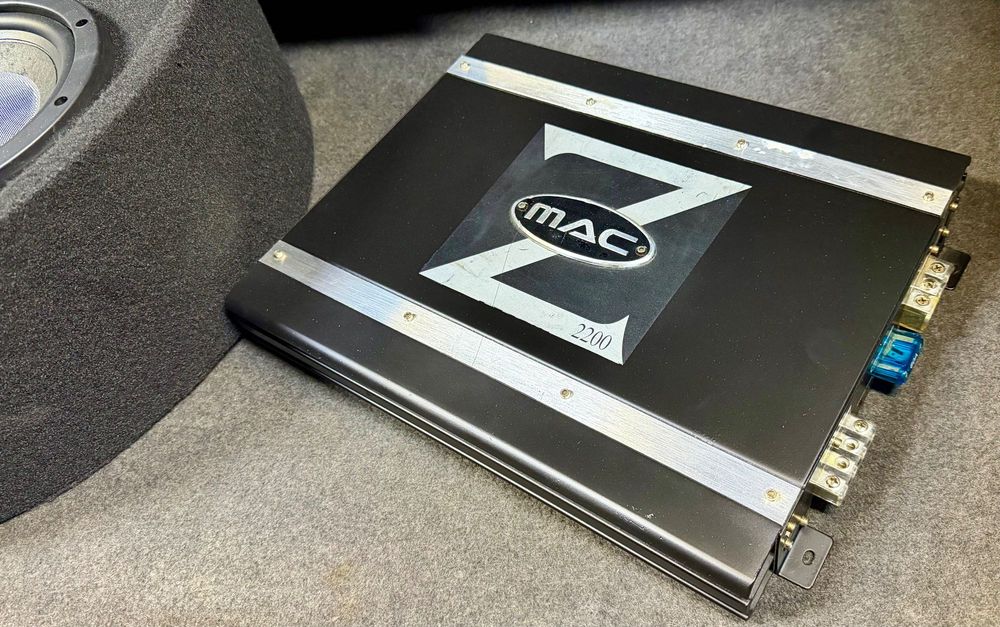 Zestaw Car Audio. Skrzynia Gladen + Wzmacniacz