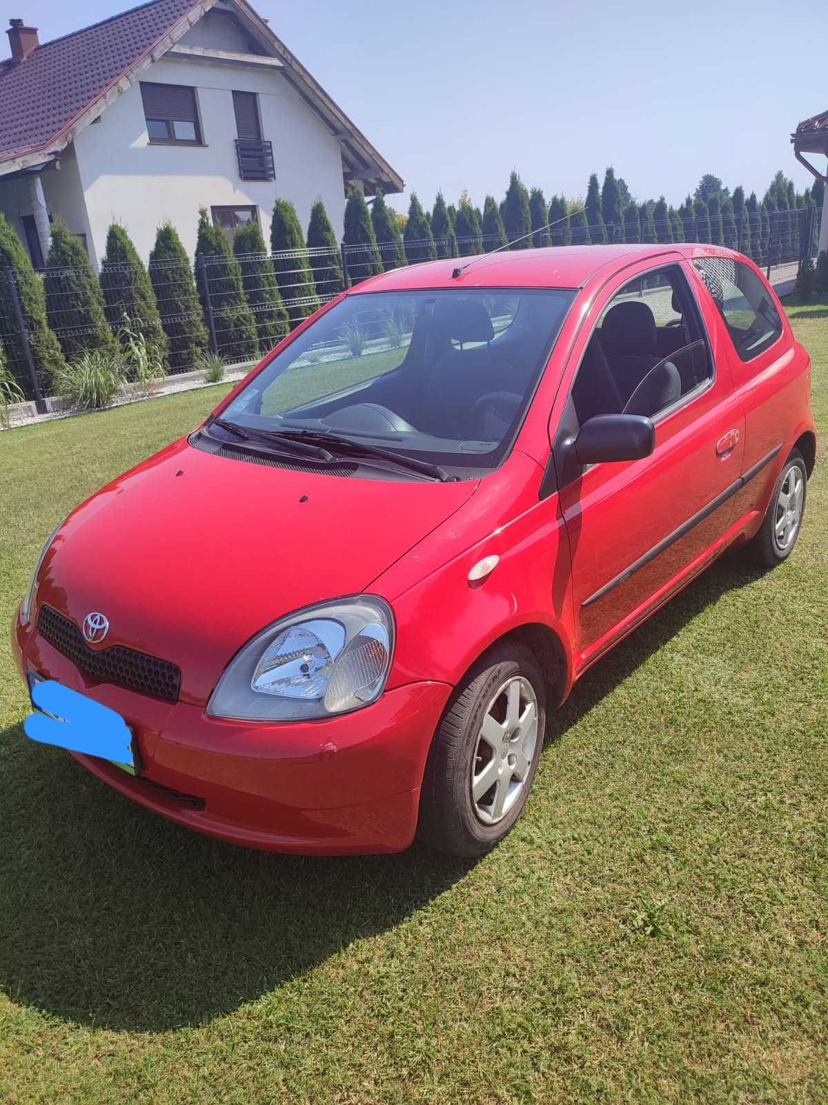 Toyota Yaris 2002r