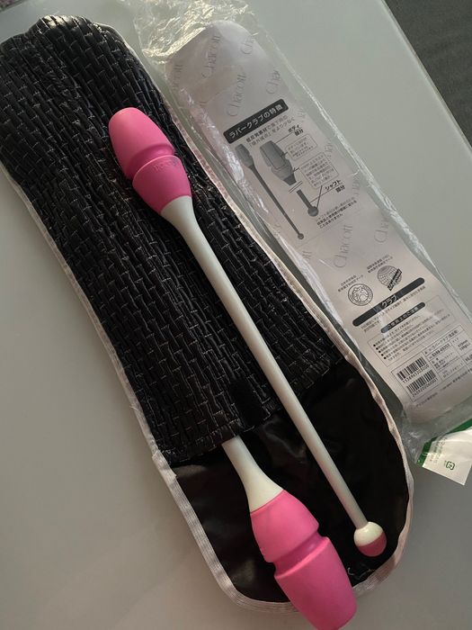 Maczugi gimnastyczne Chacott z gumy, długość 41 cm, 150 g, z pokrowcem