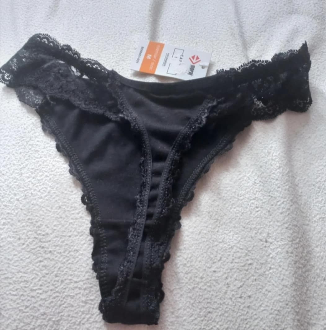 Stringi damskie Moraj M