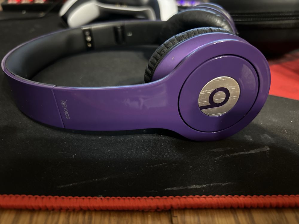 Beats solo HD by dr dre
