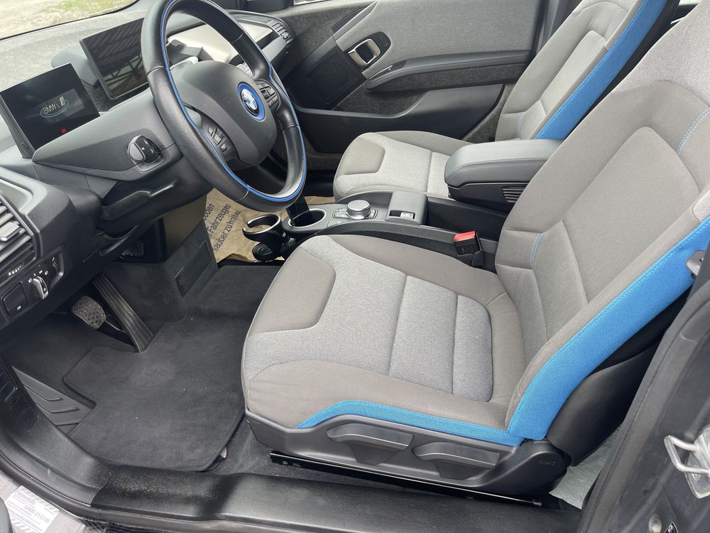 BMW i3 електро