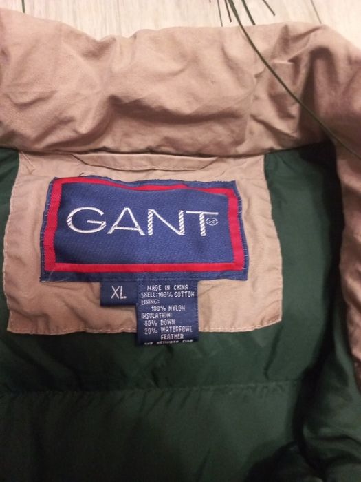 Пуховая жилетка безрукавка  ,, Gant,, р.L-XL