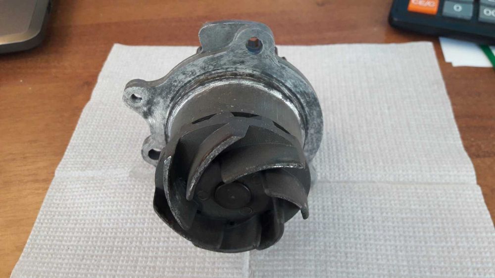 К ваз 2110, 2111, 2112 (16 клап) помпа, (насос) SCT SQ006 Германия