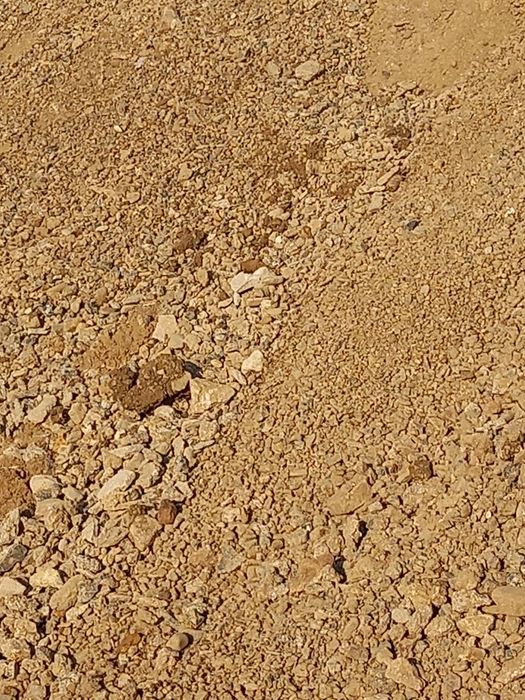 Щебень, дроблёный бетон, песок, глина, чернозём, навоз удобрение сыпец