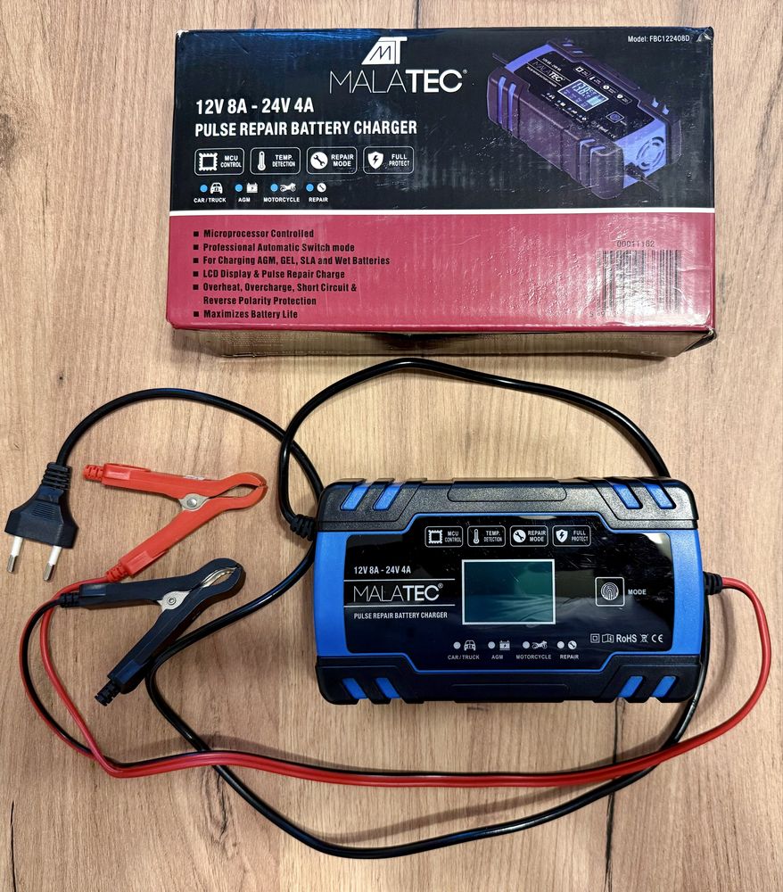 Prostownik samochodowy Malatec FBC122408D 12V/24V 4A 130W