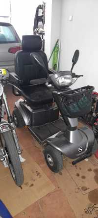 Scooter Elétrica de Mobilidade Reduzida