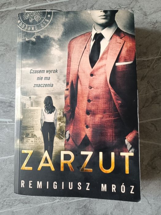 Książka Remigiusz Mróz Chyłka Zarzut