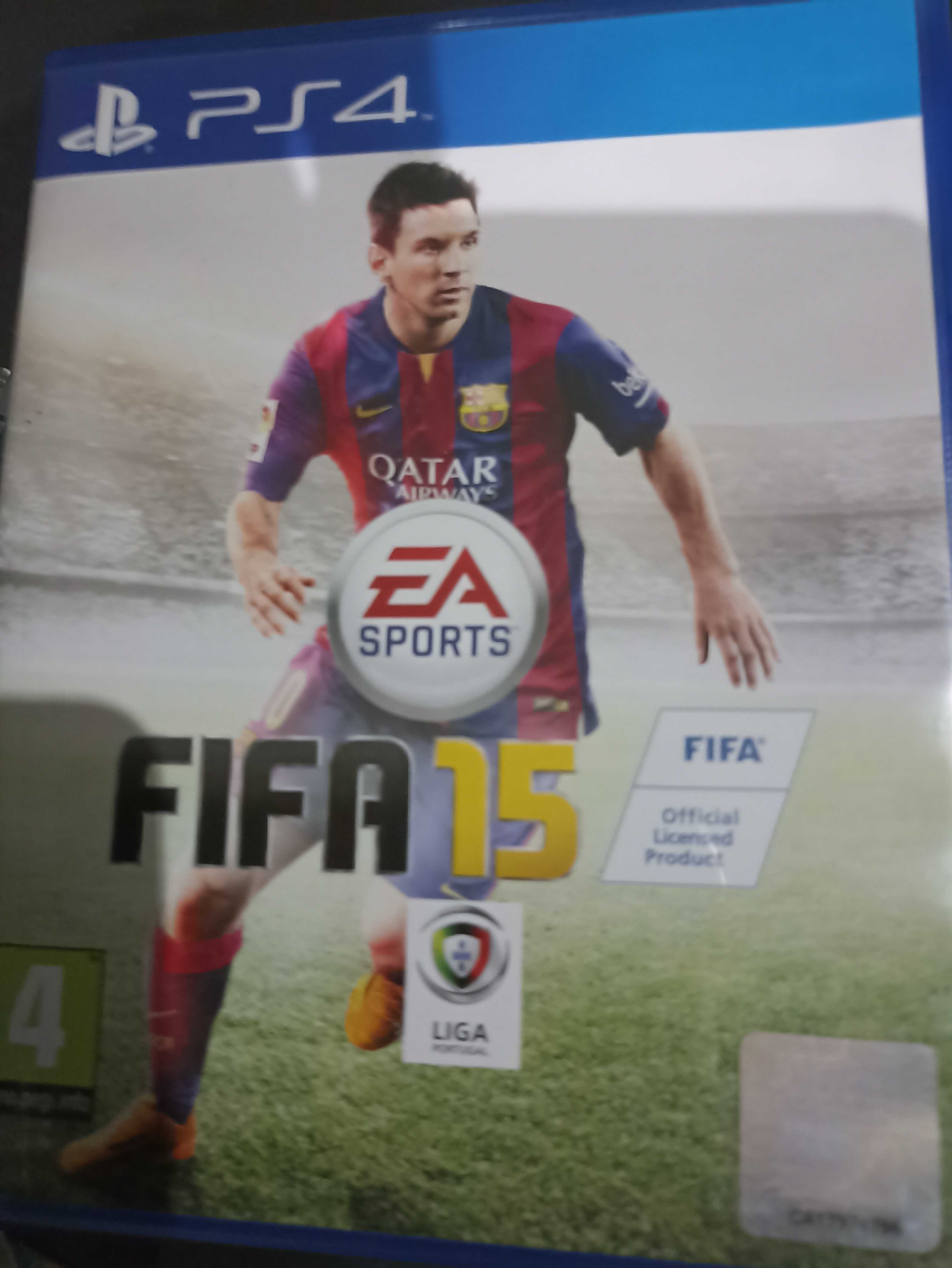 Jogos PS4 e PC com pouco uso