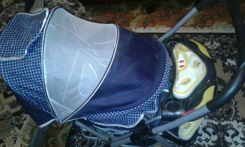 Коляска прогулочная срочно