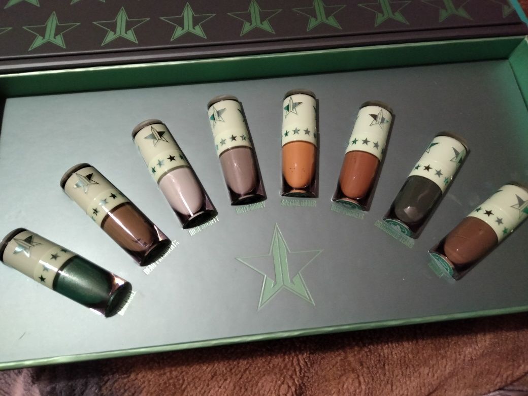 Zestaw używanych szminek Jeffree Stara