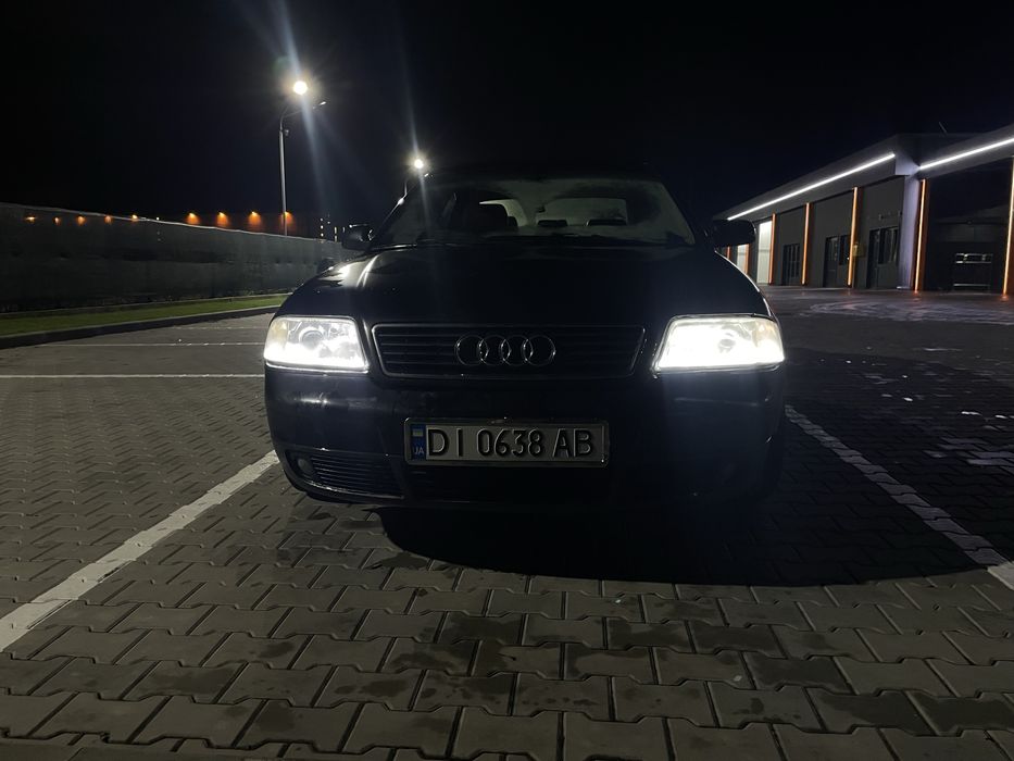 Ауді а6с5 2.4 газ/безин, 2000 рік