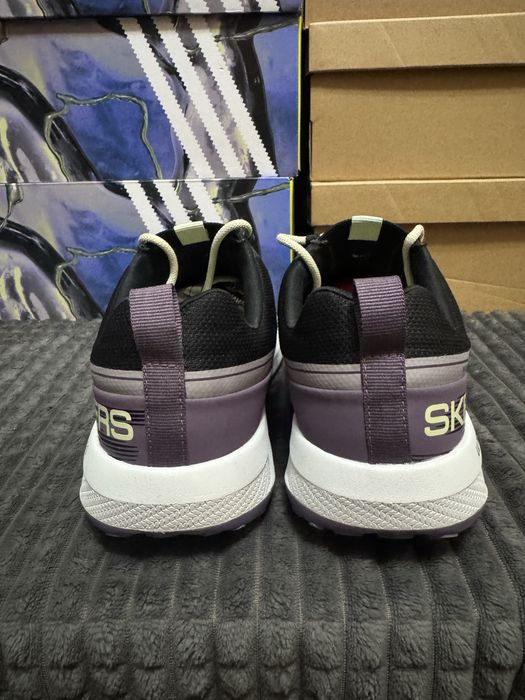 Оригінальні кросівки Skechers Ultra Go 40(26см)  WATER REPELLENT