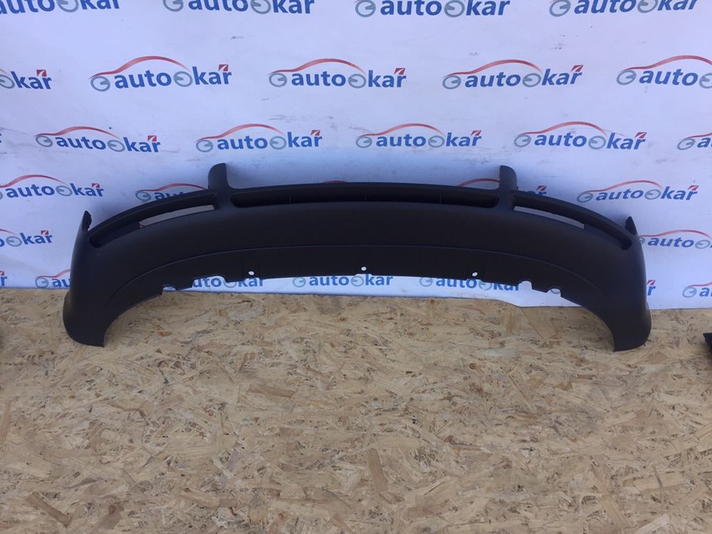 Бампер / решітка  бампера AUDI A4 B6 00-04