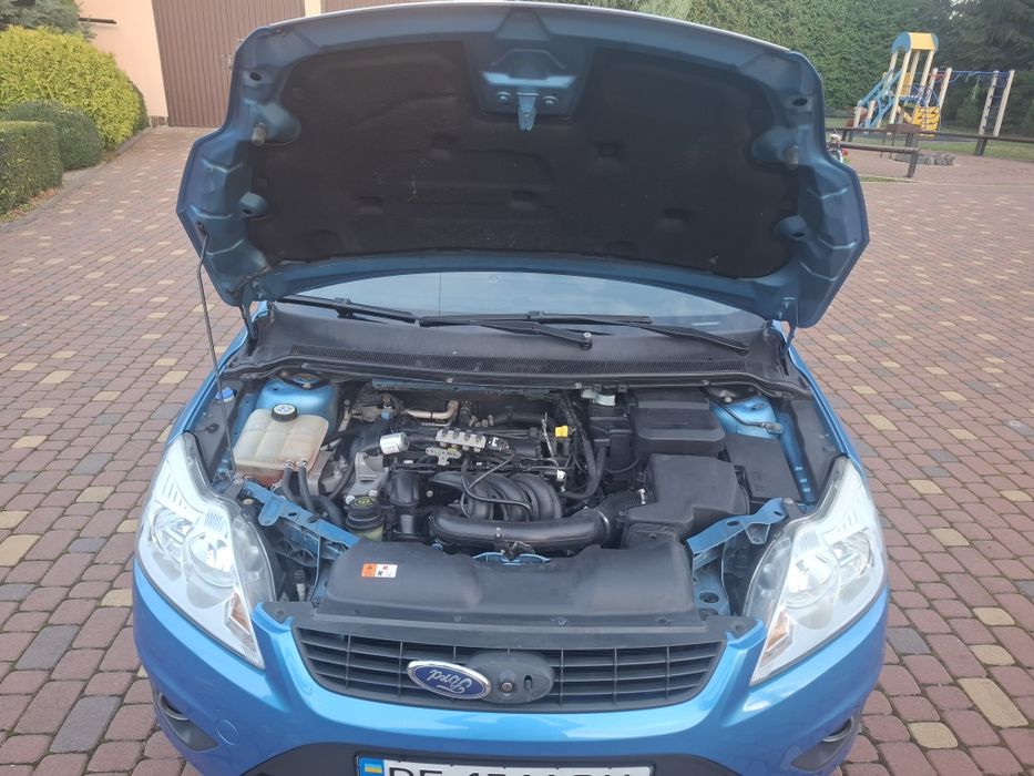 Ford Focus 2010р 1.6 бен/газ