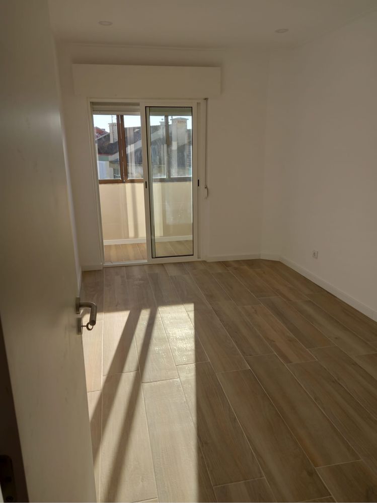 Arrendo Apartamento T2