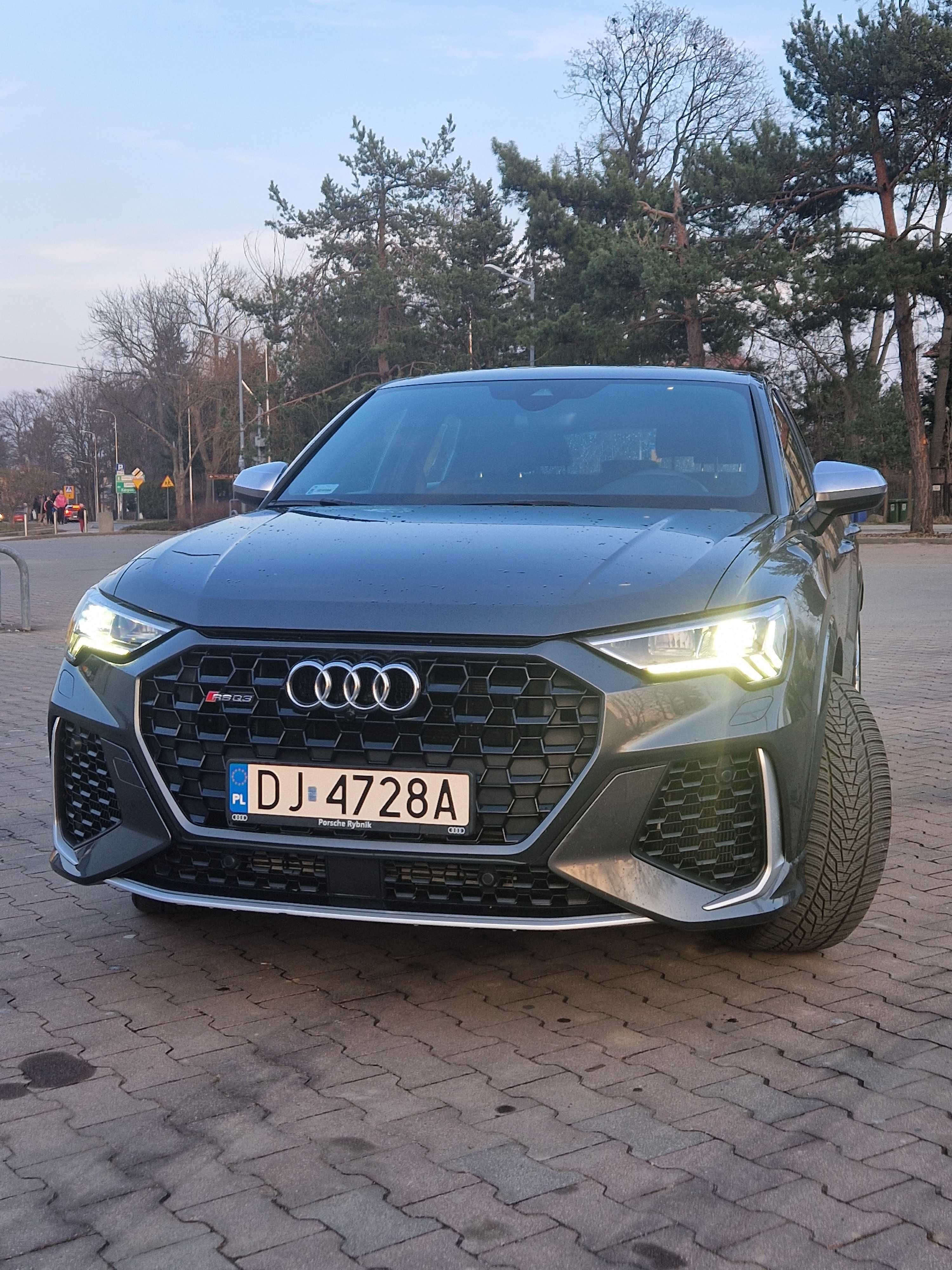 Sprzedam AUDI RSQ3