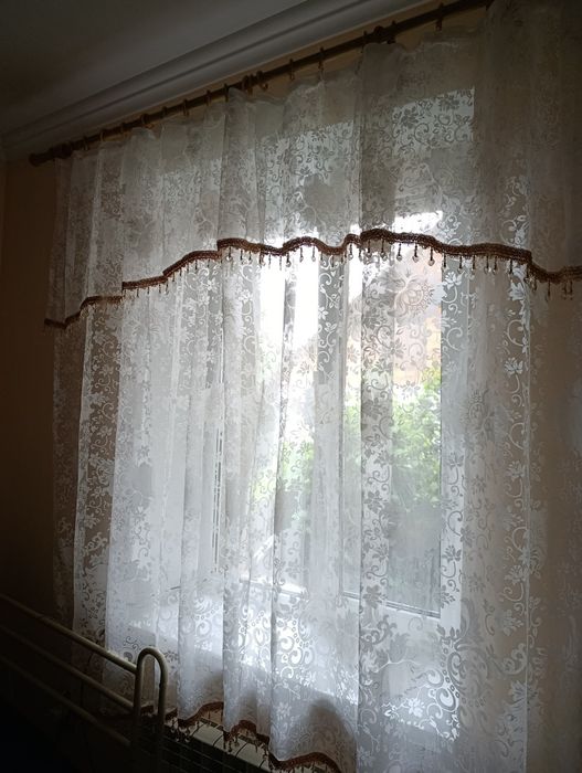 Продам тюль йде арочкою
