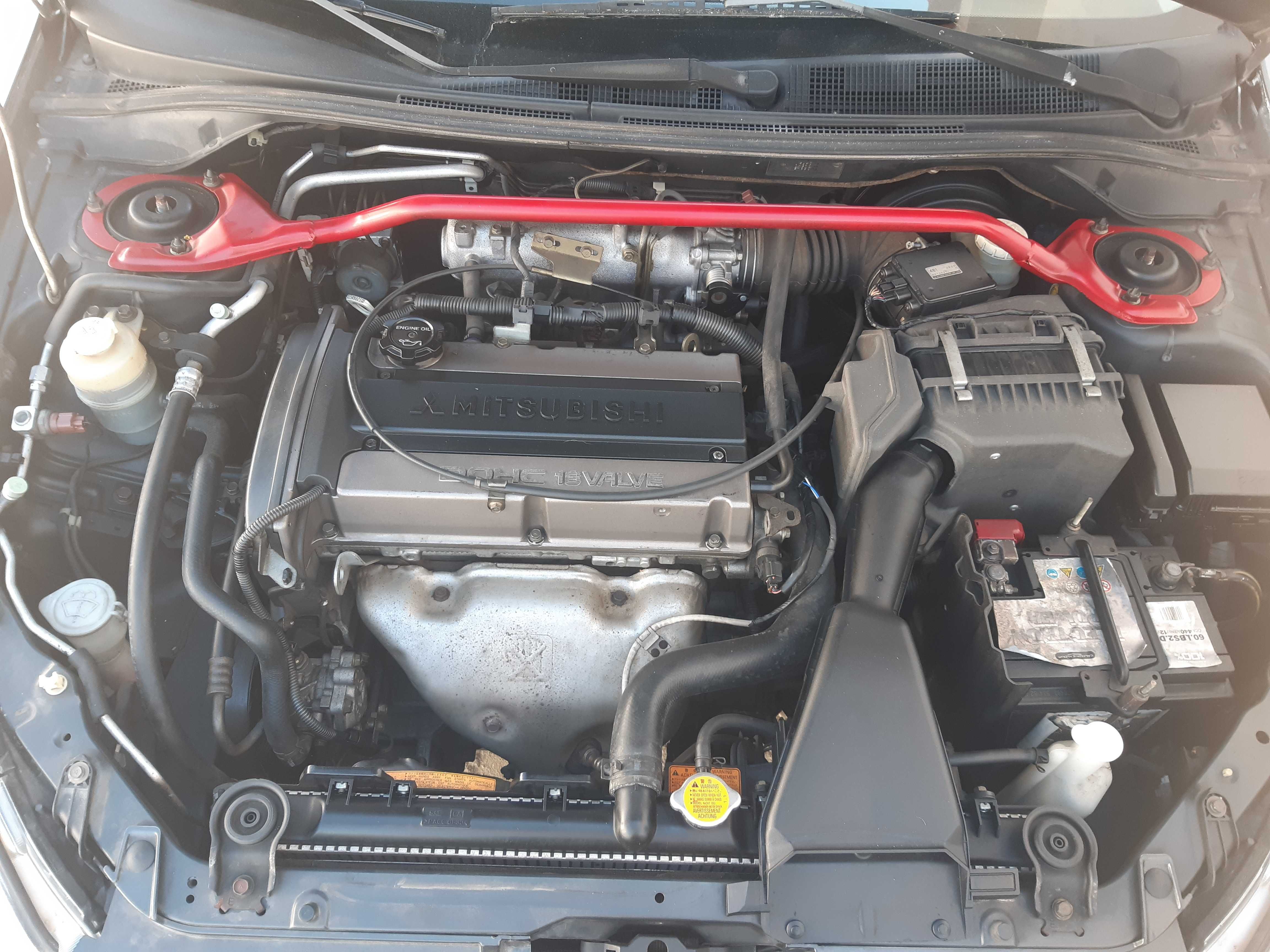 Mitsubishi Lancer CS9W 2004, 2.0 4G63