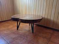 Stoli kawowy plaster drewna