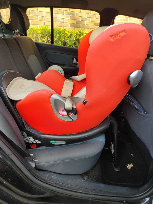 Cadeira Cybex Sirona Platinium (isofix + contra e a favor da marcha)