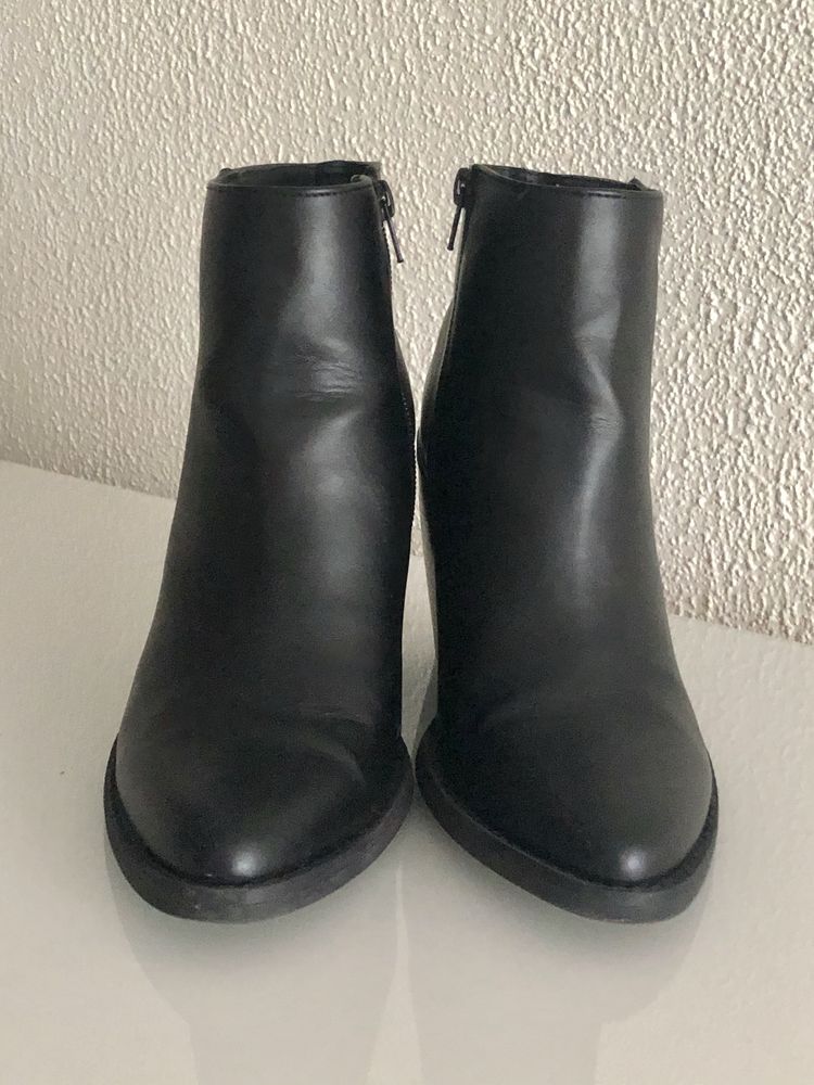 Czarne botki na obcasie Steve Madden roz. 39