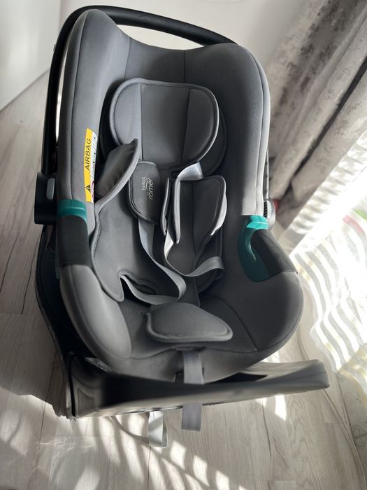 Fotelik Britax Romer 13 kg z bazą