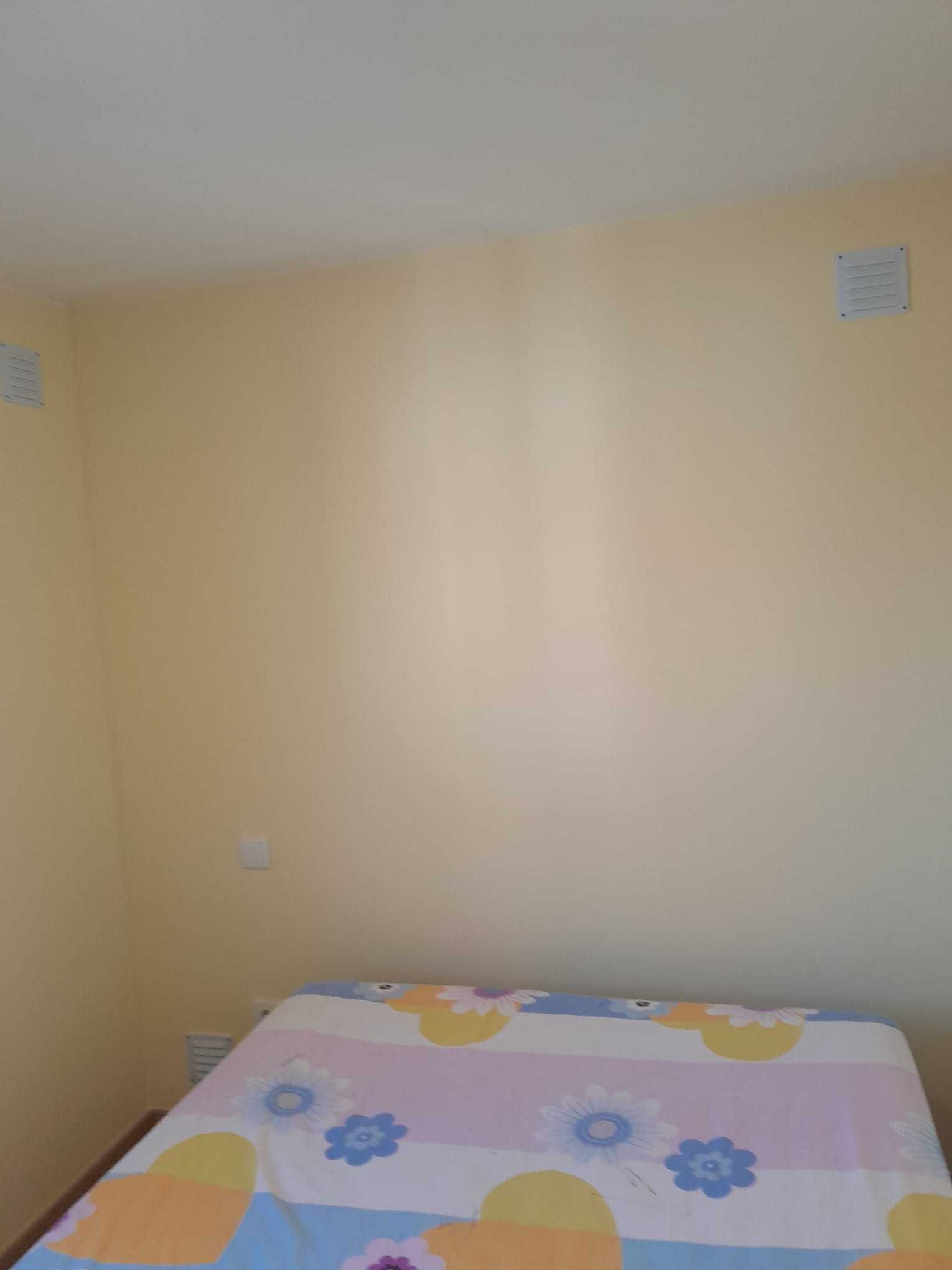 Casa com 3 quartos e 1 casa de banho - Valor da renda NEGOCIÁVEL