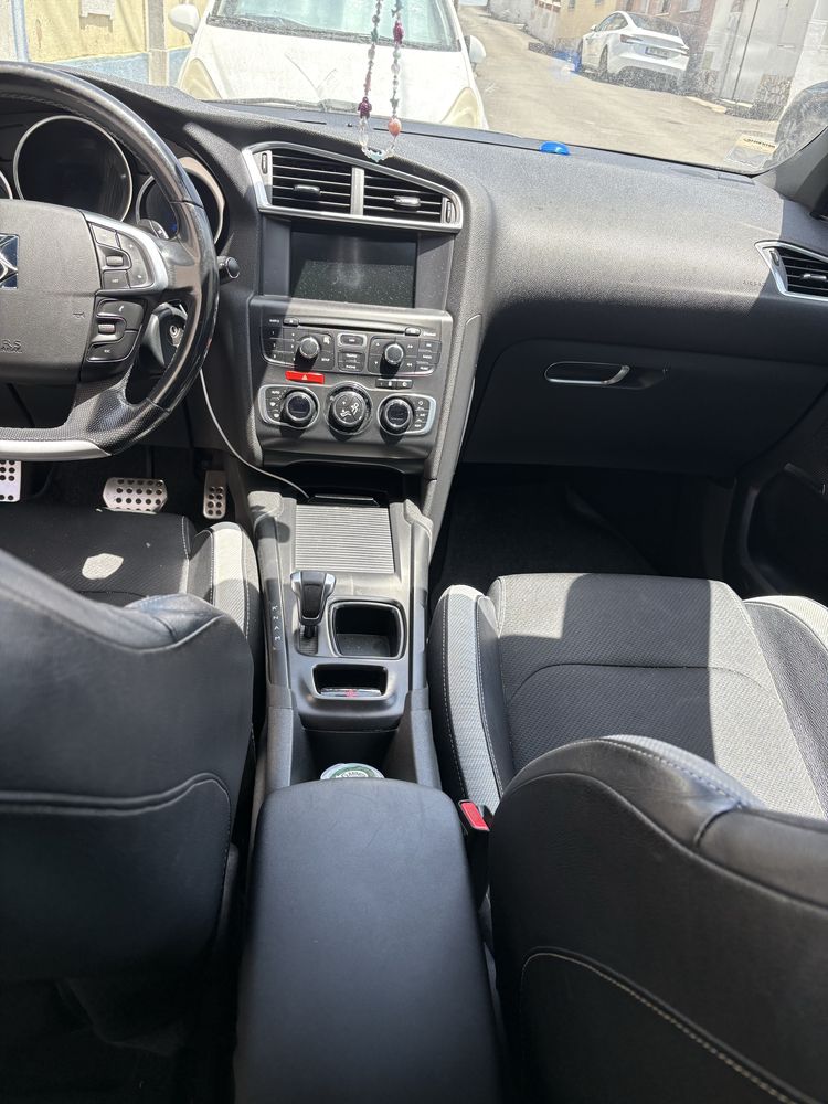 Citroen DS4 1.6 e-HDi So Chic CMP6 - Gasoleo