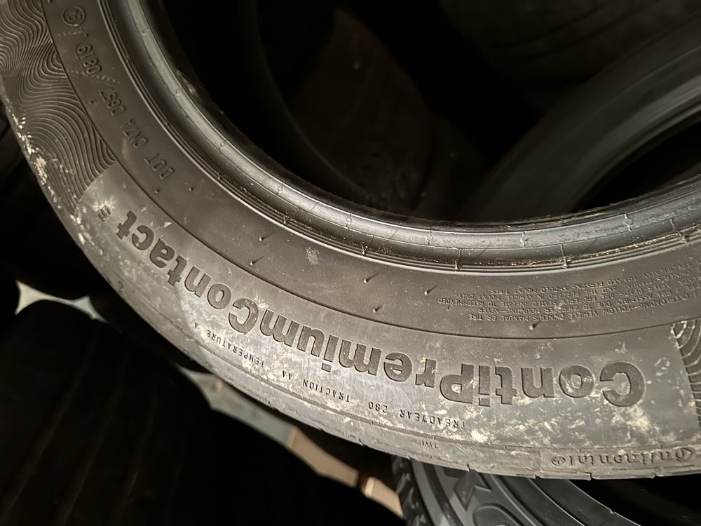 Резина 235/55/17 Continental R17 комплект 2019