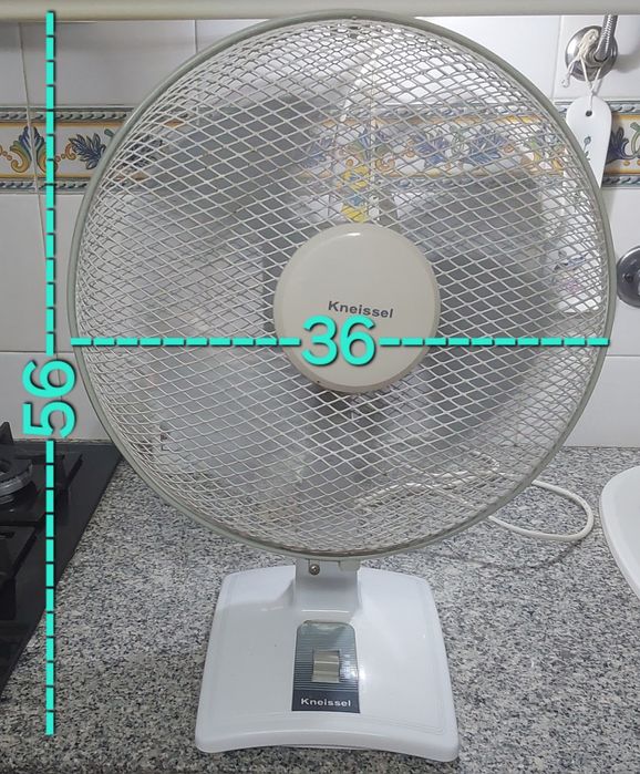 VENTOINHA IMPECÁVEL,DE BANCADA COM 3 VELOCIDADES.Casa,Quarto,Sala,etc.