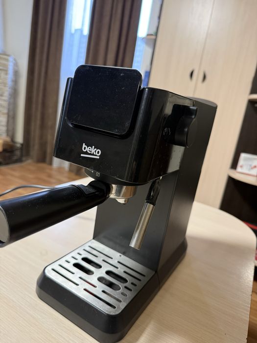 Кофемашина BECO.