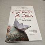 Livro  " Uma viagem pelo mundo  á procura de Deus"