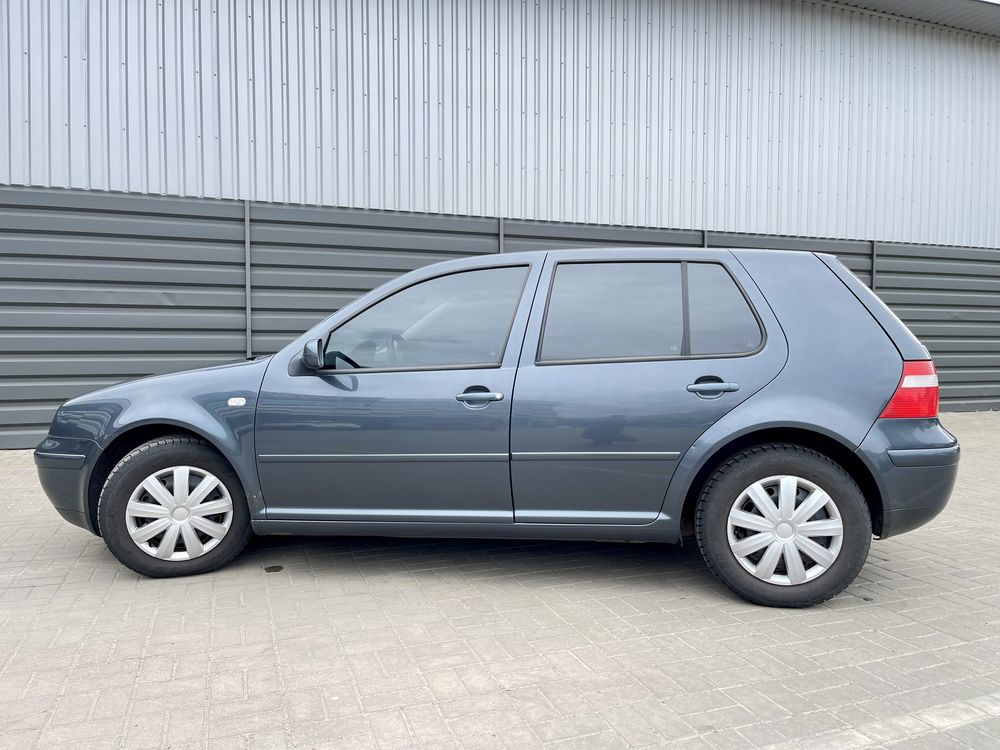 Volkswagen Golf 4