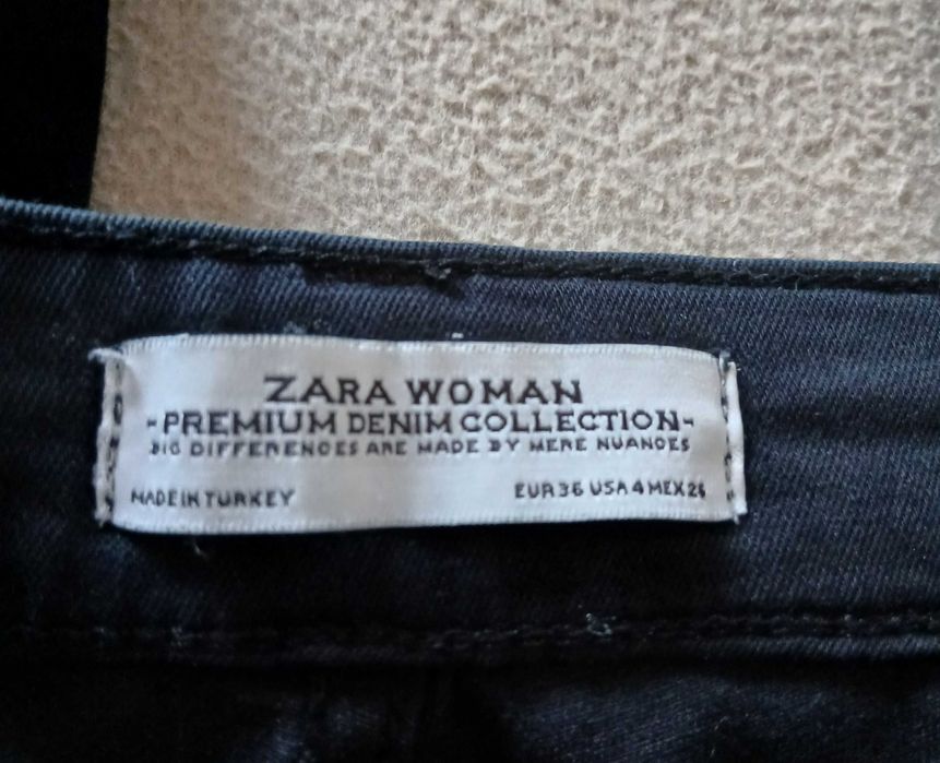 Spodnie czarne Zara.