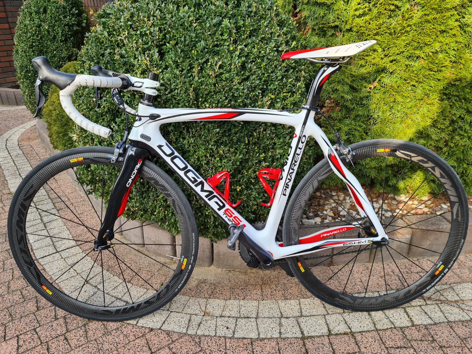 Rower szosowy pinarello dogma