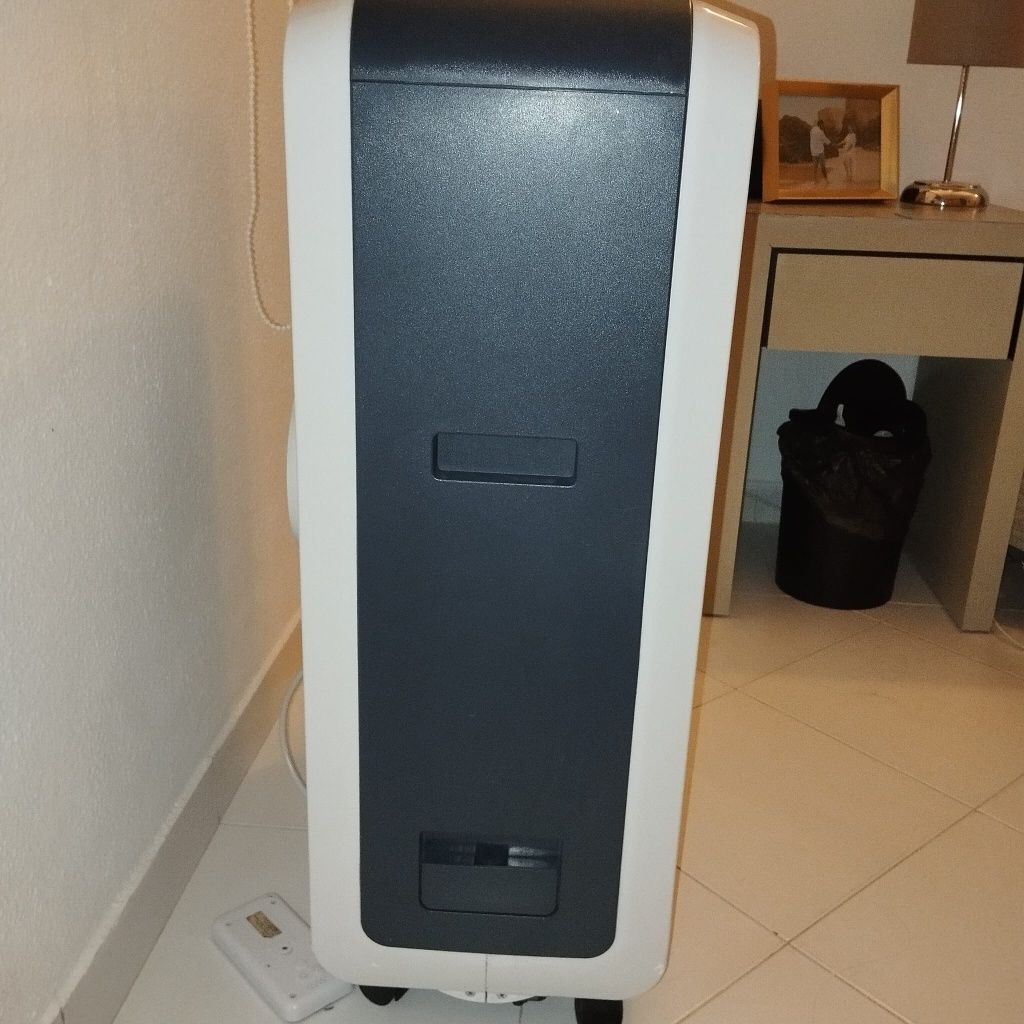 Ar condicionado portátil semi-novo