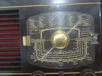 Radio Philips antigo