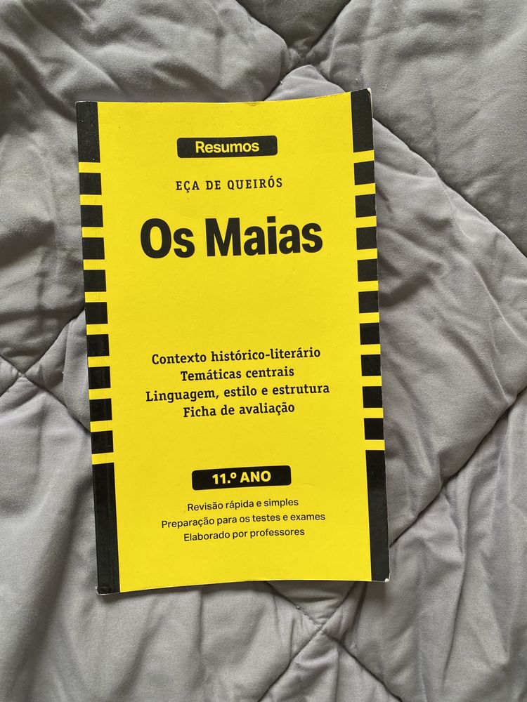 Livro de resumos sobre “Os Maias”