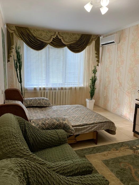 Сдам 3-х ком Квартиру Посуточно в Одессе по Пр Добровольского 131