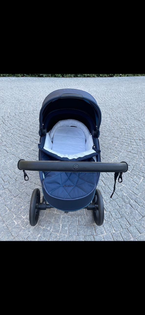 Продам Коляску Cybex состояние идиальное