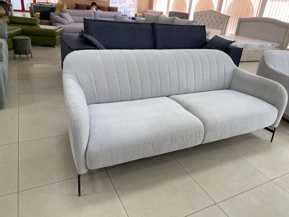 Диван и кресло в гостинную Natuzzi