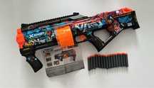 Бластер X-Shot Skins Last Stand Graffiti с 16 патронами